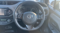 Toyota Yaris 1.5 Hybrid Icon 5dr CVT Hybrid Hatchback